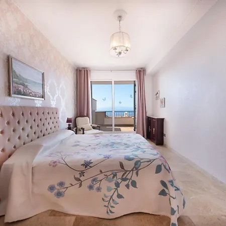Apartment Ocean View